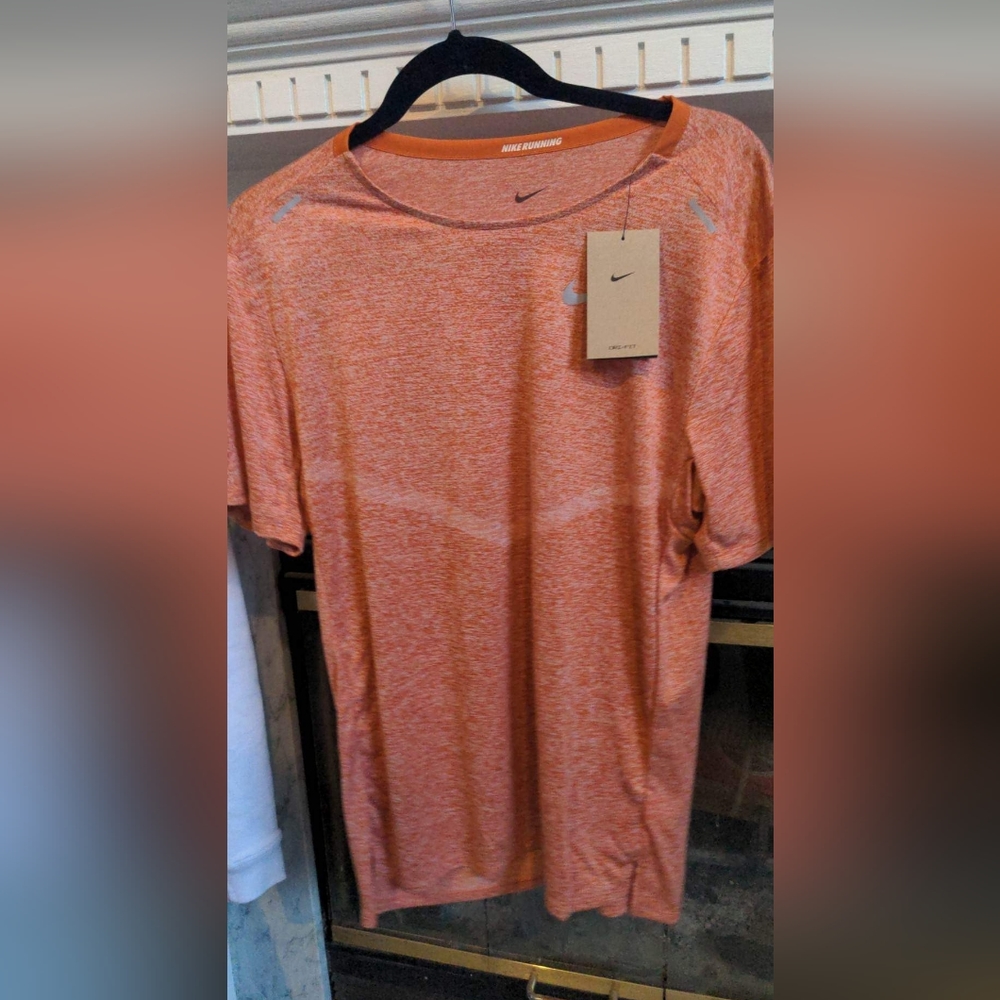 Nike Men's dri-fit shirt